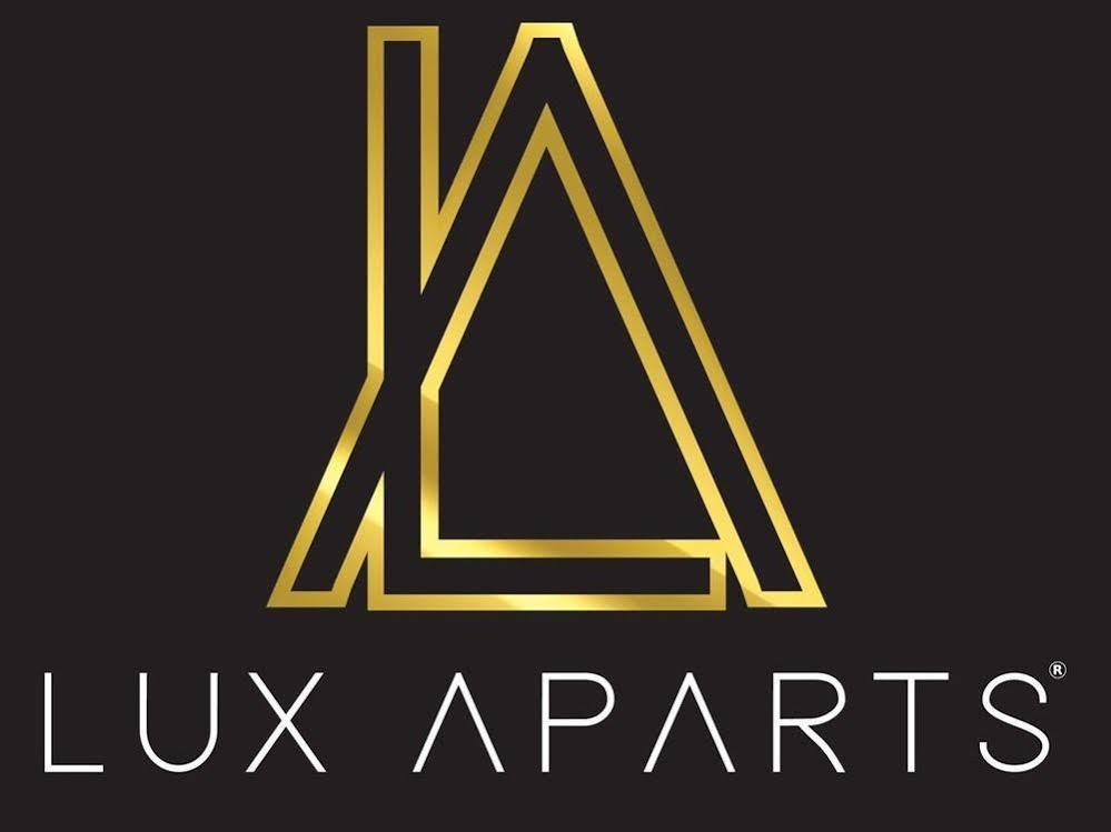 Lux Aparts Wakefield Central Eksteriør billede